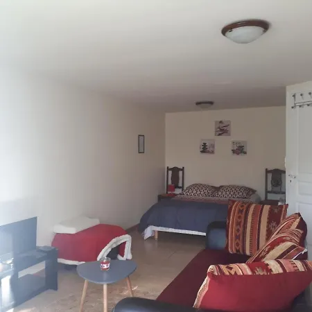 Chambres à louer chez les GIBBS Sury-en-Vaux Extérieur photo
